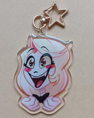 Charlie - 25 zł - glitter epoxy, 7,5 x 5,5 + 4 cm